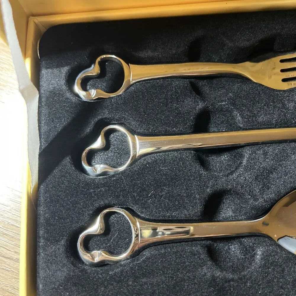 Oneida CHATEAU 18/10 SS 3-Piece Baby Infant Flatware Set NEW Baby Gift Boxed NIB